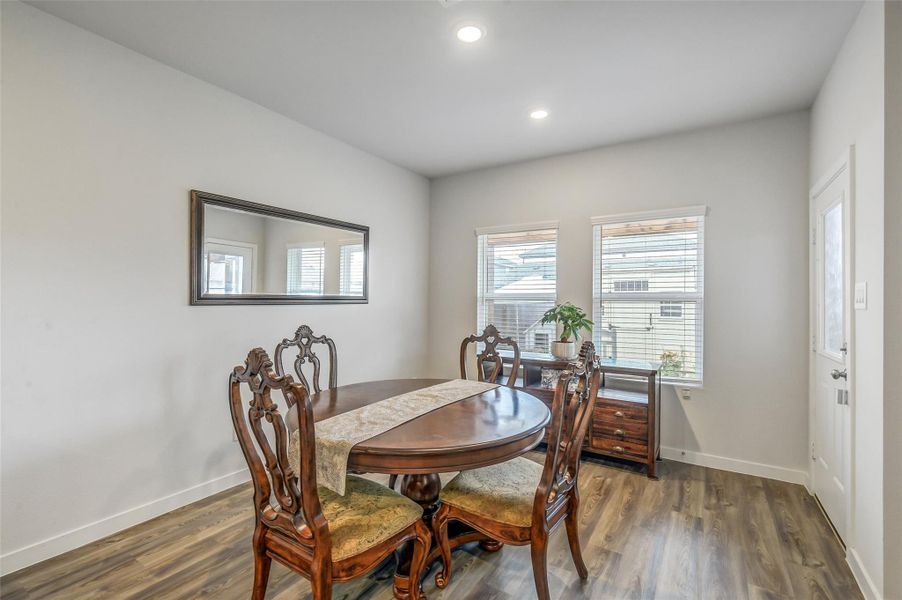 Furnished interior view inside a new home in Magnolia Springs, Montgomery (Image 10).