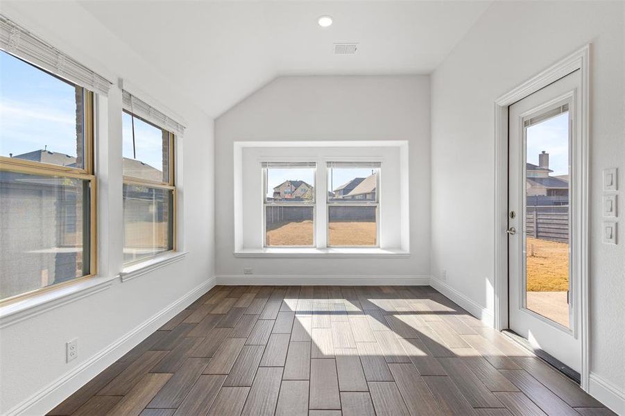 Spacious, unfurnished interior of a new home in Union Park Classic 60, Little Elm (Image 22).