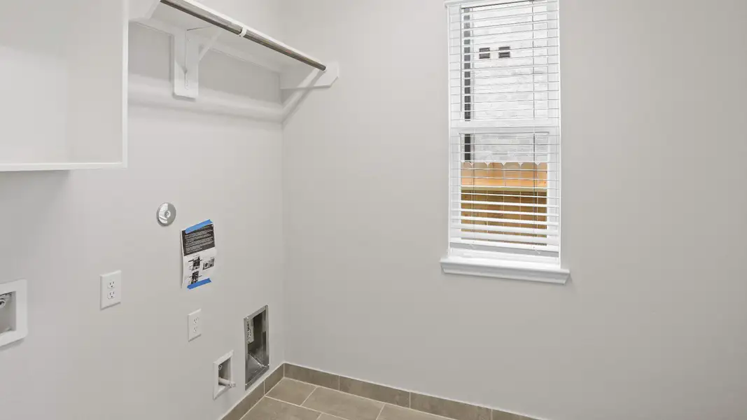 Representative unfurnished interior of a home built from the The Casey - April Sound by Legend Homes in Lake Conroe Area Homes, Montgomery (Image 26).
