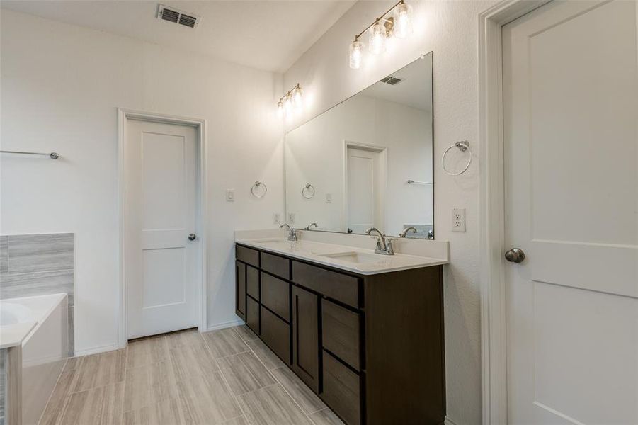 Furnished interior view inside a new home in Heartland, Heartland (Image 7). Furnished interior view inside a new home in Heartland, Heartland (Image 7).