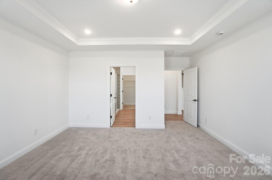 Spacious, unfurnished interior of a new home in Waterford Commons, Rock Hill (Image 34).