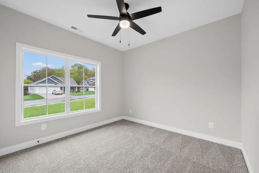 Representative unfurnished interior of a home built from the Cumberland by Rockwood Homes in New Hope Estates, Nashville (Image 20).