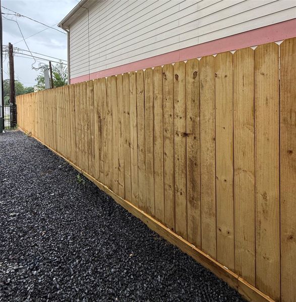 Exterior details and patio area of a home in , Houston (Image 1).