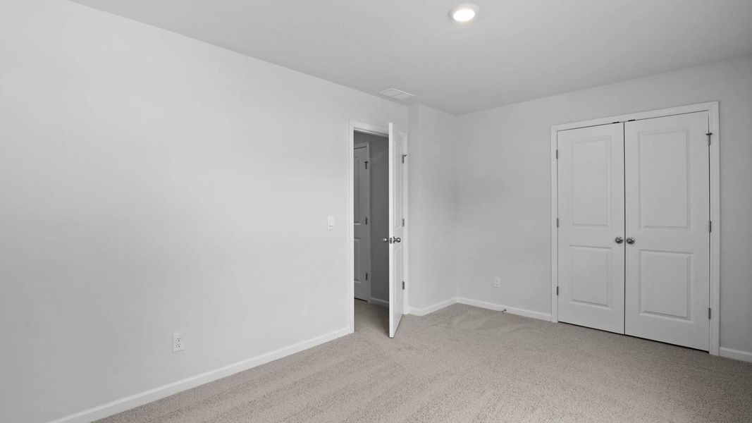 Representative unfurnished interior of a home built from the BRANDON by D.R. Horton in Rivers Reach, Yemassee (Image 22).