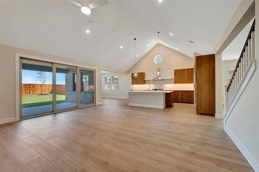 Spacious, unfurnished interior of a new home in Timberbrook, Justin (Image 29).