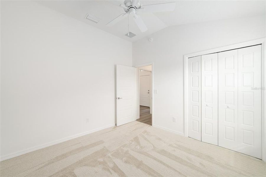 Spacious, unfurnished interior of a new home in , The Villages (Image 48).