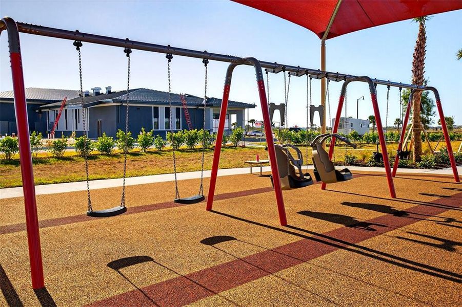 Community amenities in , Port Charlotte (Image 30).