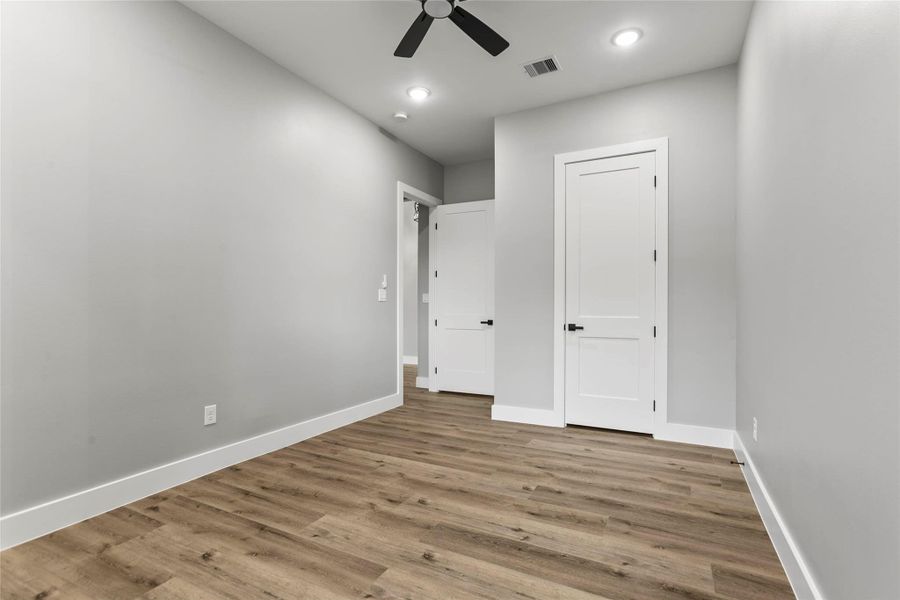 Secondary bedroom 1 Secondary bedroom 1