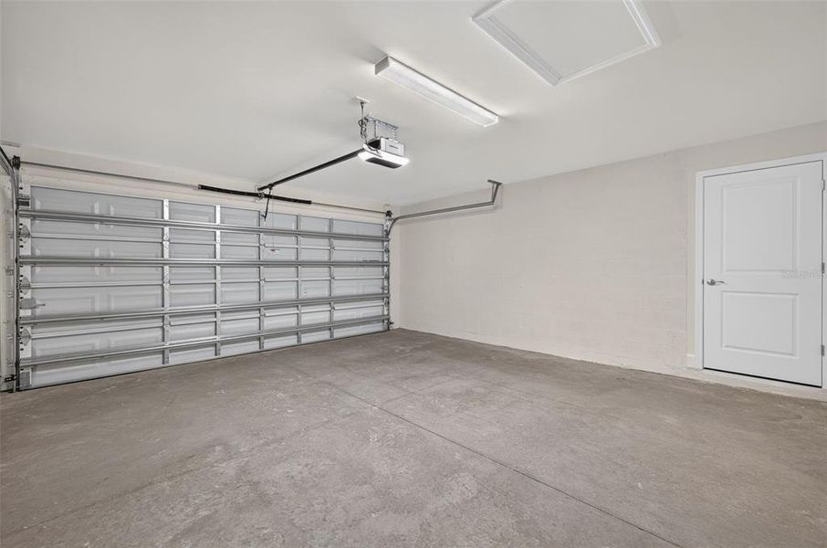 Spacious, unfurnished interior of a new home in , Port Charlotte (Image 29). Spacious, unfurnished interior of a new home in , Port Charlotte (Image 29).