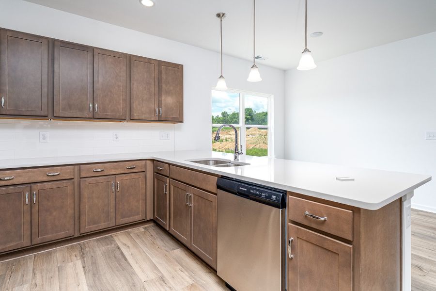 Furnished interior view inside a new home in Ridgewood, Shelbyville (Image 6).