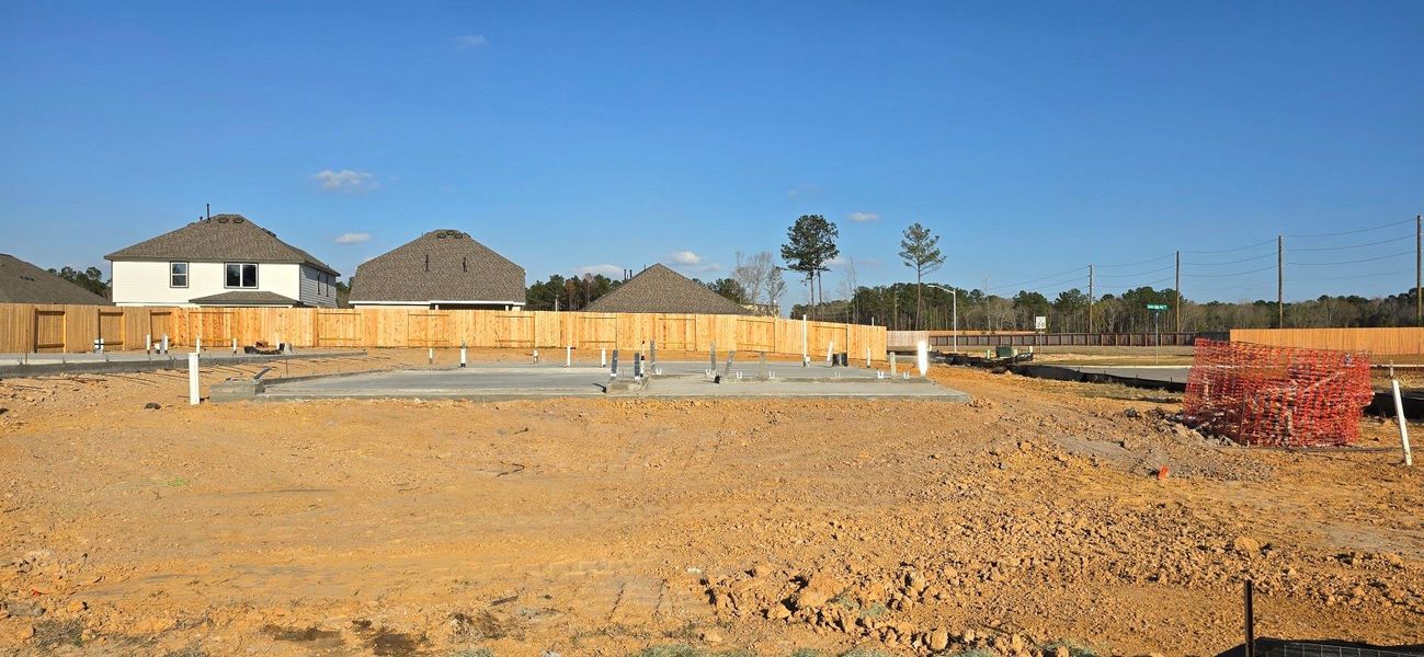 Site preparation for new homesites in Granger Pines, Conroe (Image 25).