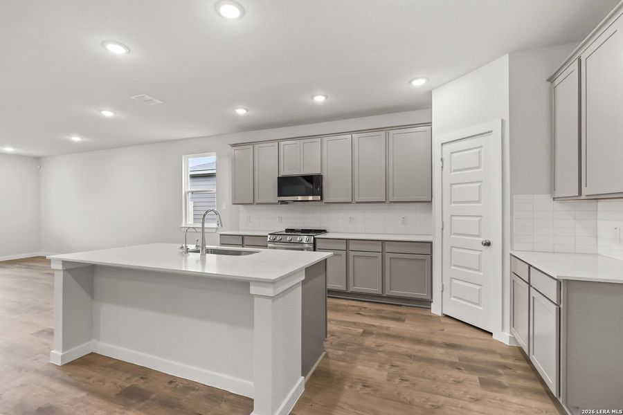 Furnished interior view inside a new home in Cinco Lakes, San Antonio (Image 6). Furnished interior view inside a new home in Cinco Lakes, San Antonio (Image 6).