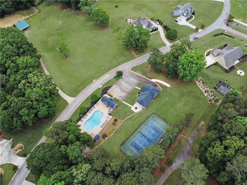 Community amenities in , Hoschton (Image 41).