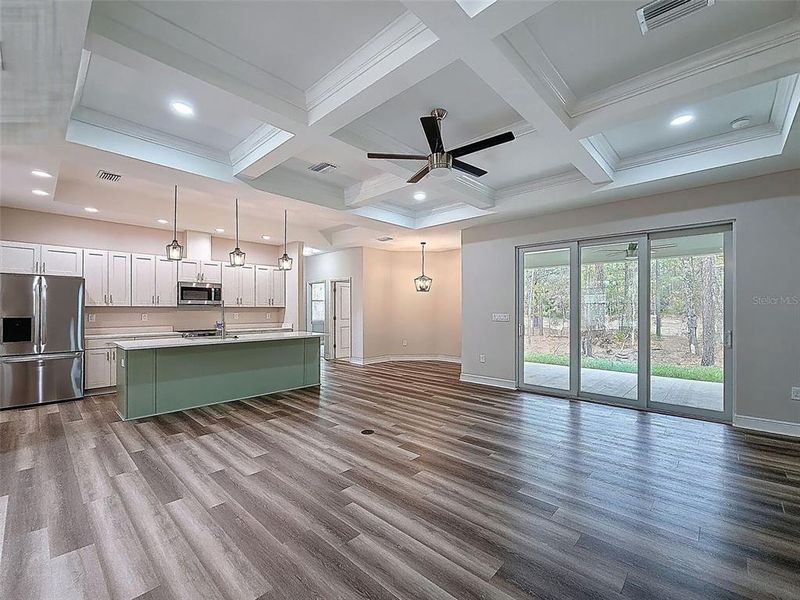 Spacious, unfurnished interior of a new home in , Homosassa (Image 32).