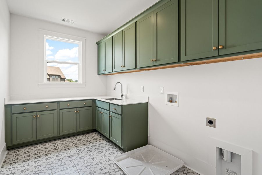 New Home in Thompson's Station, TN.  - Slide 37