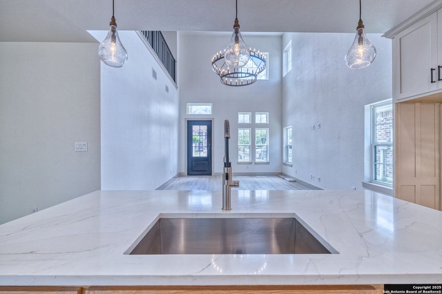 Close-up of interior finishes inside a home in , Uvalde (Image 11).