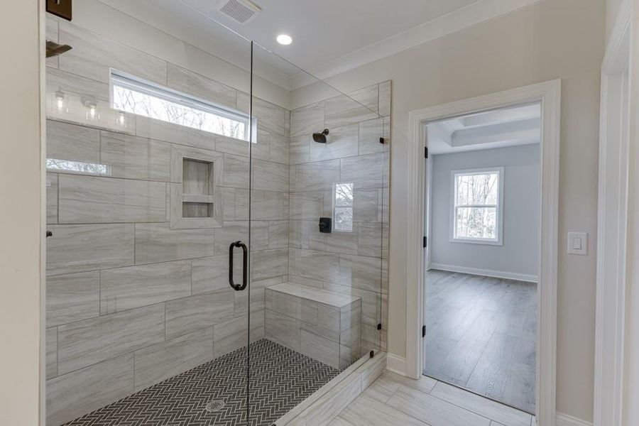 Image 42 of a home in .