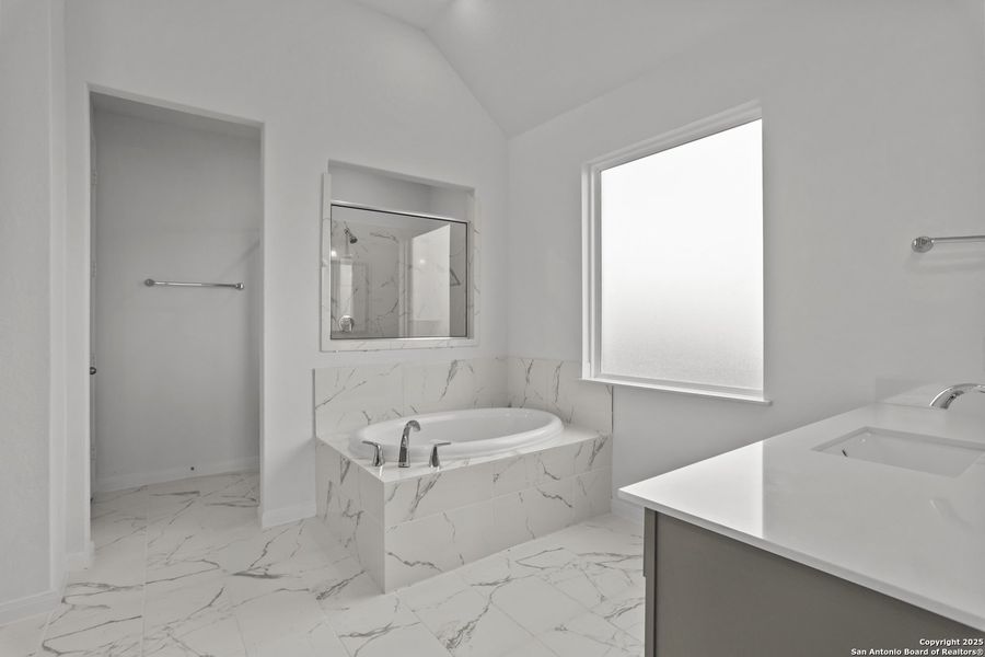 Furnished interior view inside a new home in Homestead 75', Schertz (Image 11).