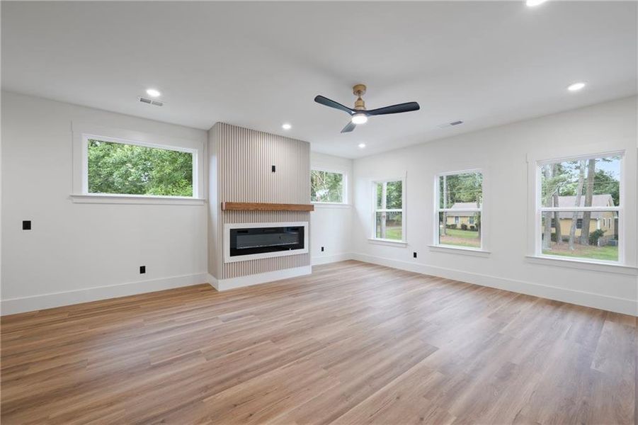 Spacious, unfurnished interior of a new home in , Gainesville (Image 48). Spacious, unfurnished interior of a new home in , Gainesville (Image 48).