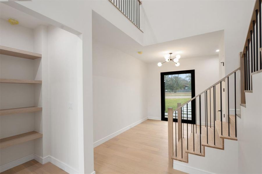 Spacious, unfurnished interior of a new home in , Gun Barrel City (Image 27). Spacious, unfurnished interior of a new home in , Gun Barrel City (Image 27).