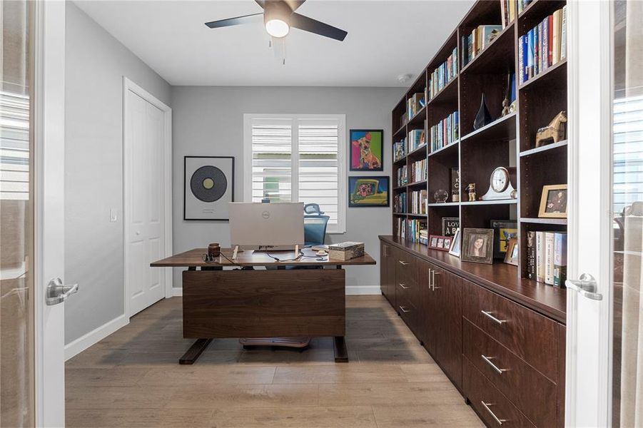 Furnished interior view inside a new home in , Punta Gorda (Image 9).