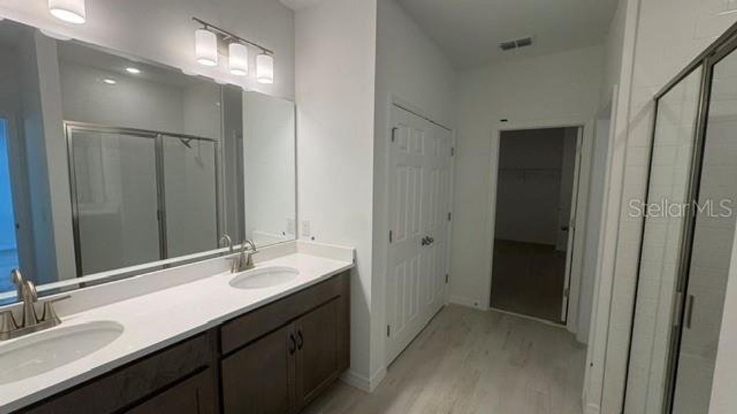 Furnished interior view inside a new home in Cypress Bluff, Groveland (Image 5).