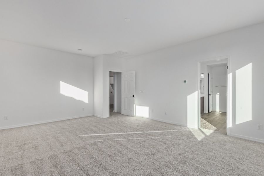Spacious, unfurnished interior of a new home in Stonehaven, Glendale (Image 22). Spacious, unfurnished interior of a new home in Stonehaven, Glendale (Image 22).