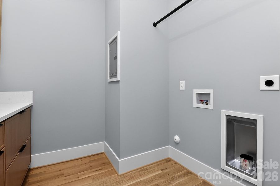 Spacious, unfurnished interior of a new home in , Charlotte (Image 40).