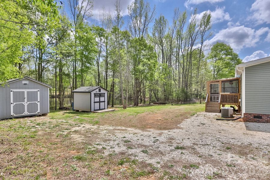 Exterior details and patio area of a home in , Shelby (Image 26).