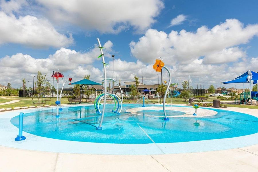 Community amenities in , Cypress (Image 32).