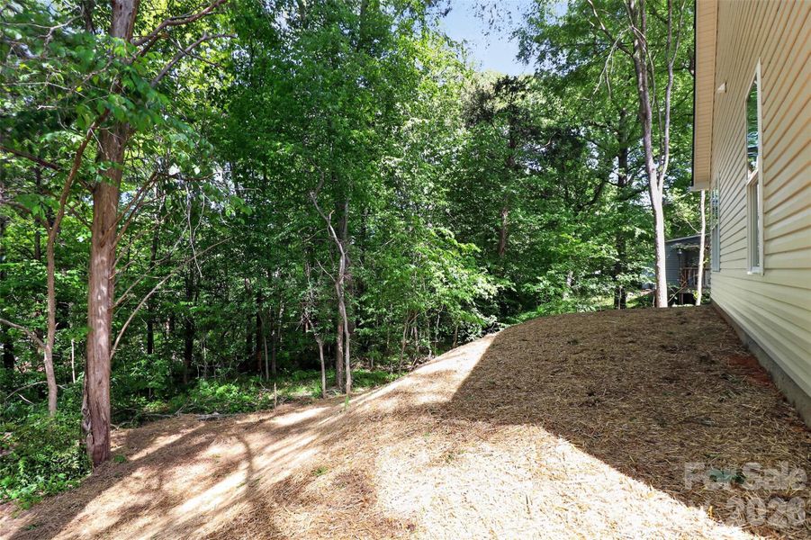 Image 29 of a home in .