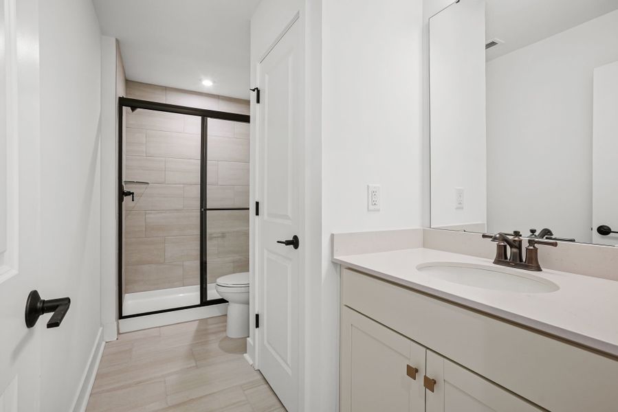 Representative furnished interior of a home built from the Shetland by Pulte Homes in Parkside Crossing, Charlotte (Image 15). Representative furnished interior of a home built from the Shetland by Pulte Homes in Parkside Crossing, Charlotte (Image 15).