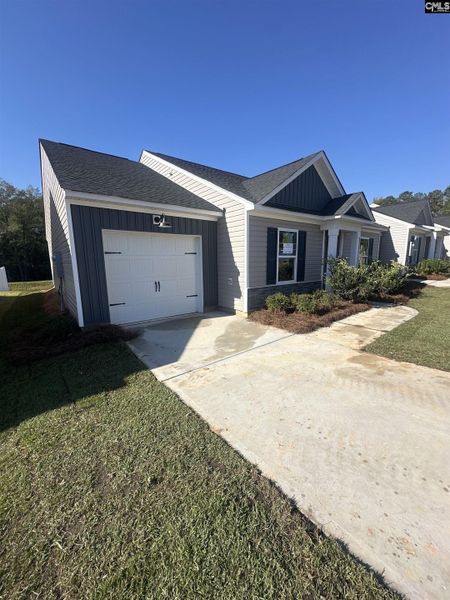 Image 5 of a home in Piney Woods Bluff. Image 5 of a home in Piney Woods Bluff.