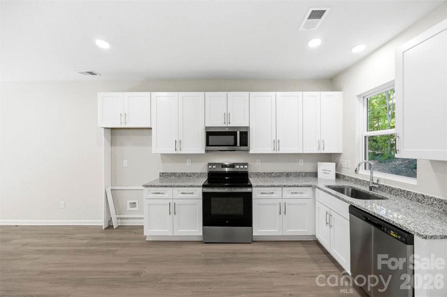 Furnished interior view inside a new home in , Kings Mountain (Image 6).