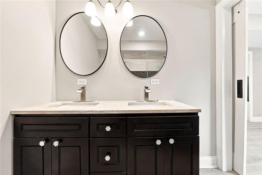 Furnished interior view inside a new home in , Acworth (Image 16).