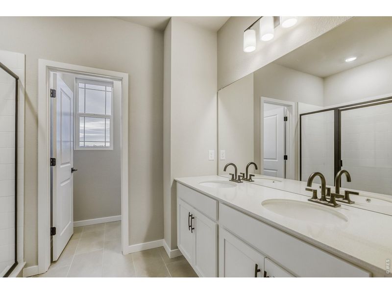 Furnished interior view inside a new home in Farmstead, Berthoud (Image 6).