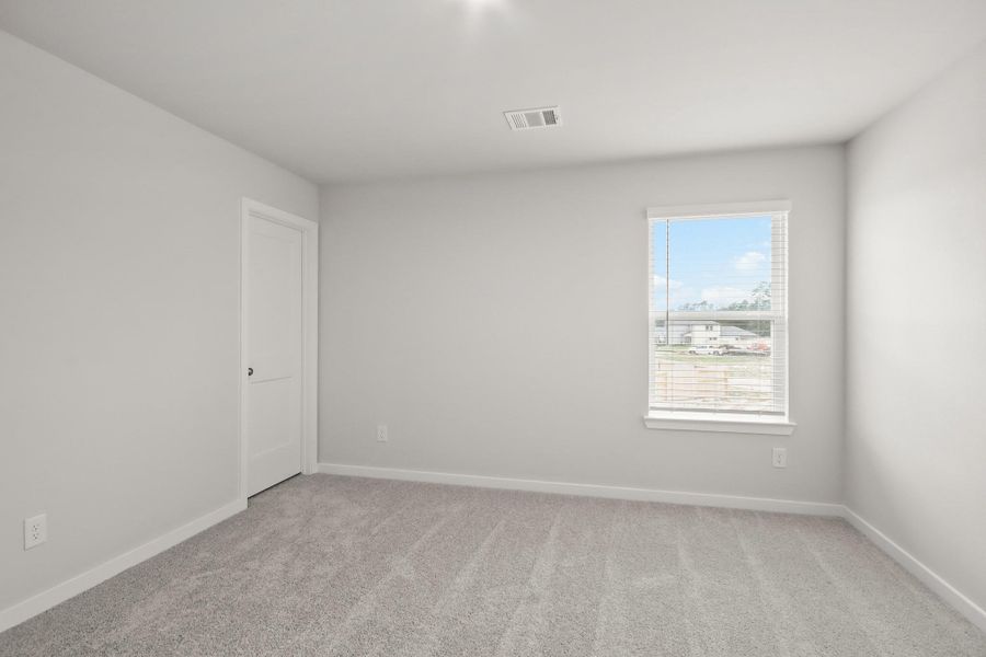 Spacious, unfurnished interior of a new home in Maple Woods, Hockley (Image 20).