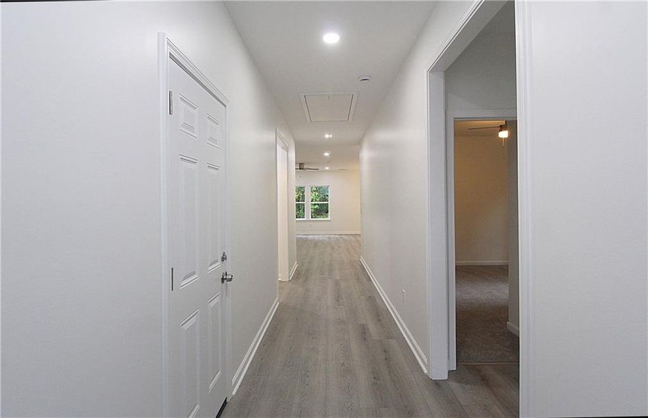 Spacious, unfurnished interior of a new home in , Austell (Image 19).