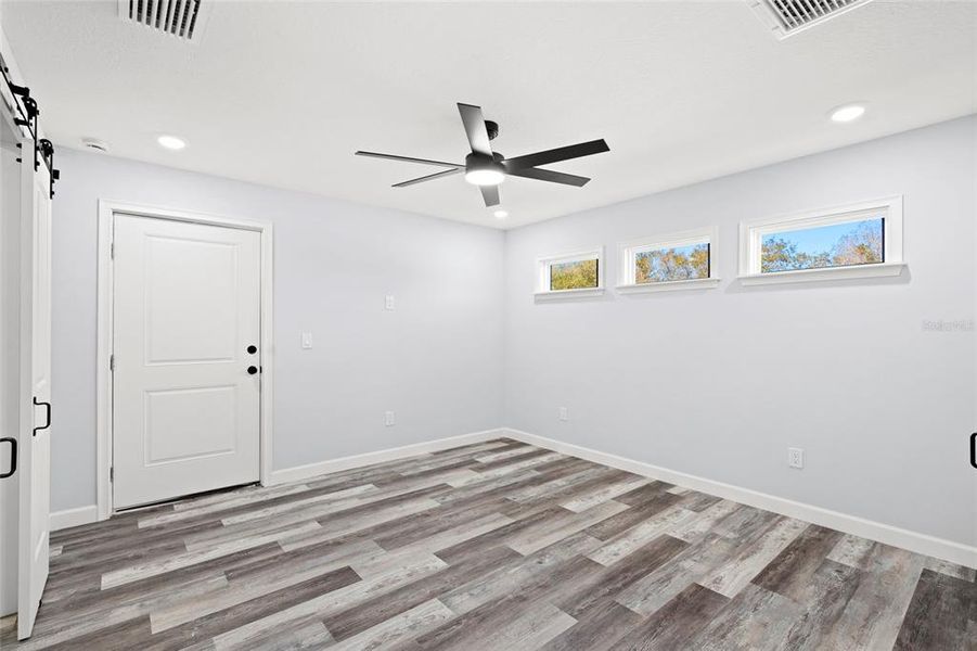 Spacious, unfurnished interior of a new home in , Okeechobee (Image 34).