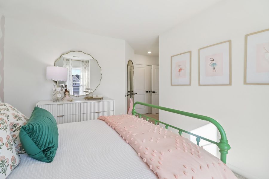 Representative furnished interior of a home built from the Makenzie II by Great Southern Homes in Peachtree Hills, Lexington (Image 50).