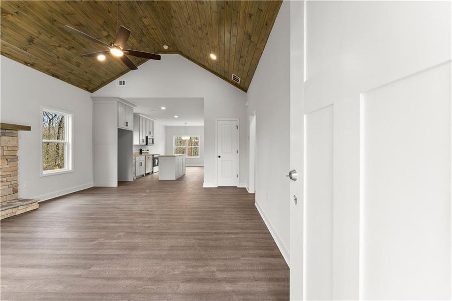 Spacious, unfurnished interior of a new home in , Cleveland (Image 28). Spacious, unfurnished interior of a new home in , Cleveland (Image 28).