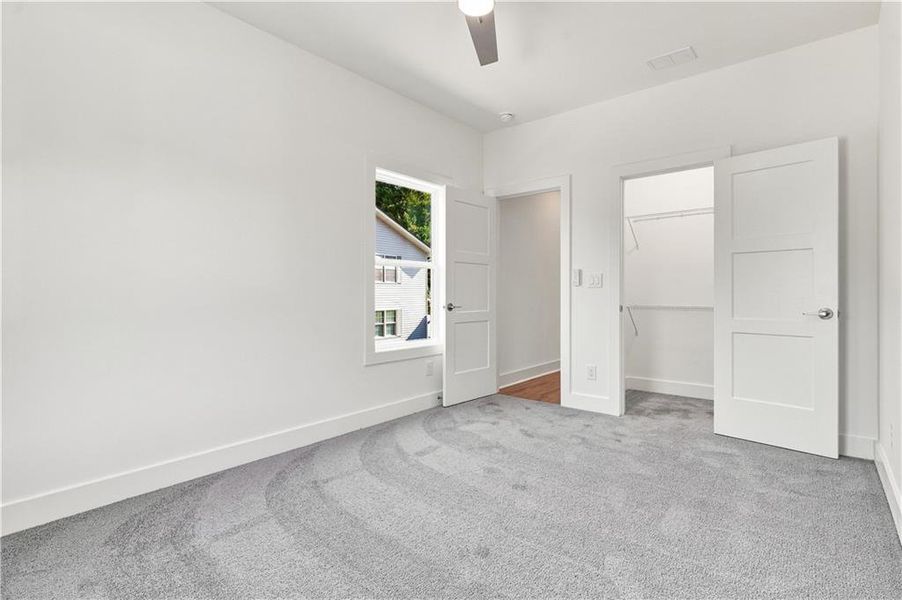 Spacious, unfurnished interior of a new home in , Dahlonega (Image 20).