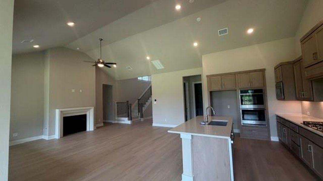 Furnished interior view inside a new home in Clopton Farms, Montgomery (Image 4). Furnished interior view inside a new home in Clopton Farms, Montgomery (Image 4).