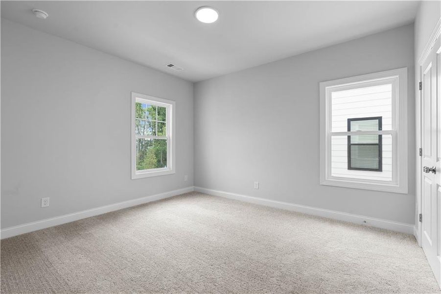 Spacious, unfurnished interior of a new home in Palisades Single Family, Cumming (Image 35).
