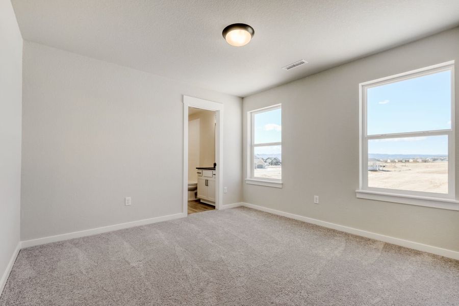 8702 Long Beach - Bedroom