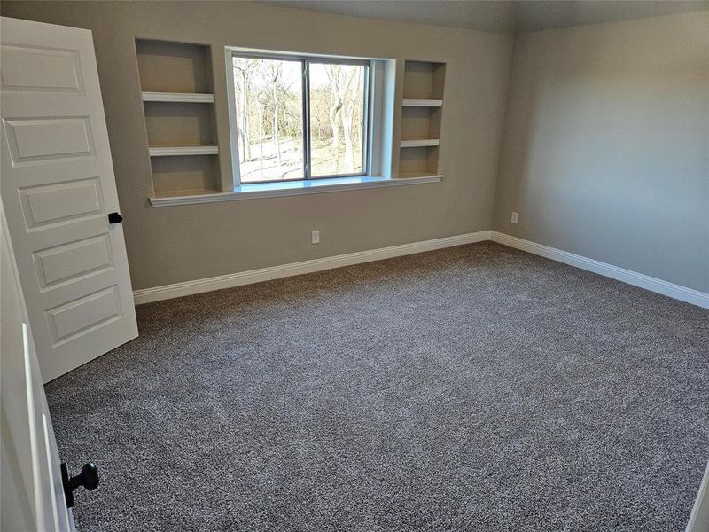 Spacious, unfurnished interior of a new home in , Van Alstyne (Image 14).