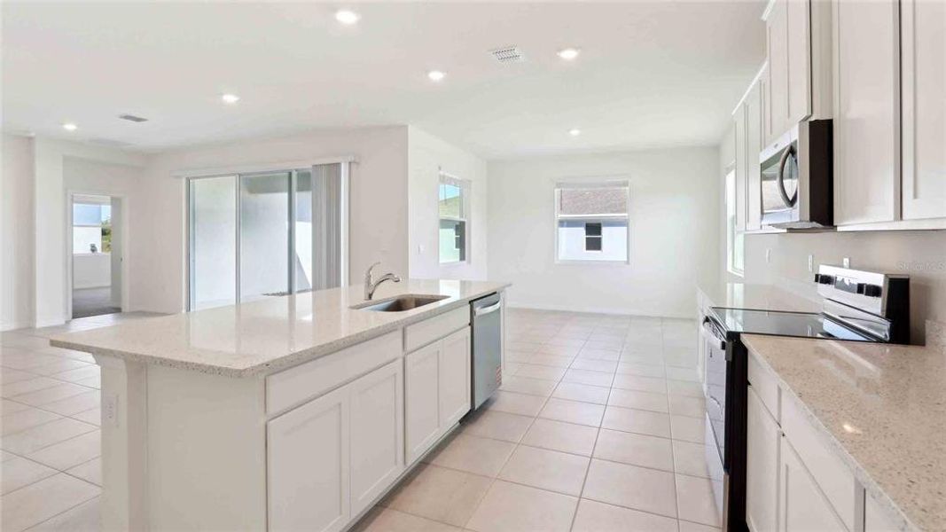 Furnished interior view inside a new home in Waterford, Brooksville (Image 13).