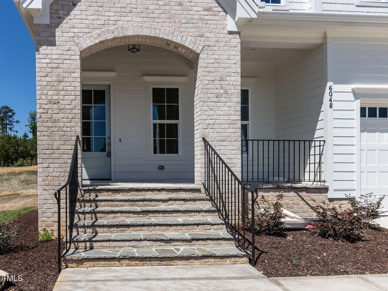 003-1280x960-front-porch 003-1280x960-front-porch
