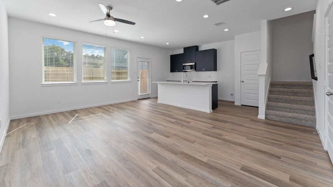 Spacious, unfurnished interior of a new home in Alaia Crossing, Houston (Image 21). Spacious, unfurnished interior of a new home in Alaia Crossing, Houston (Image 21).