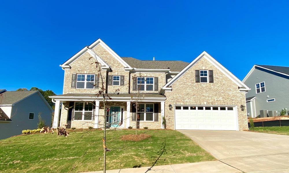 Representative exterior photo of a completed home built from the Stratford by Niblock Homes in Brighton Park, Mount Pleasant, NC (Image 2).